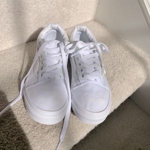 Girls White Vans Sneakers Size 3‎